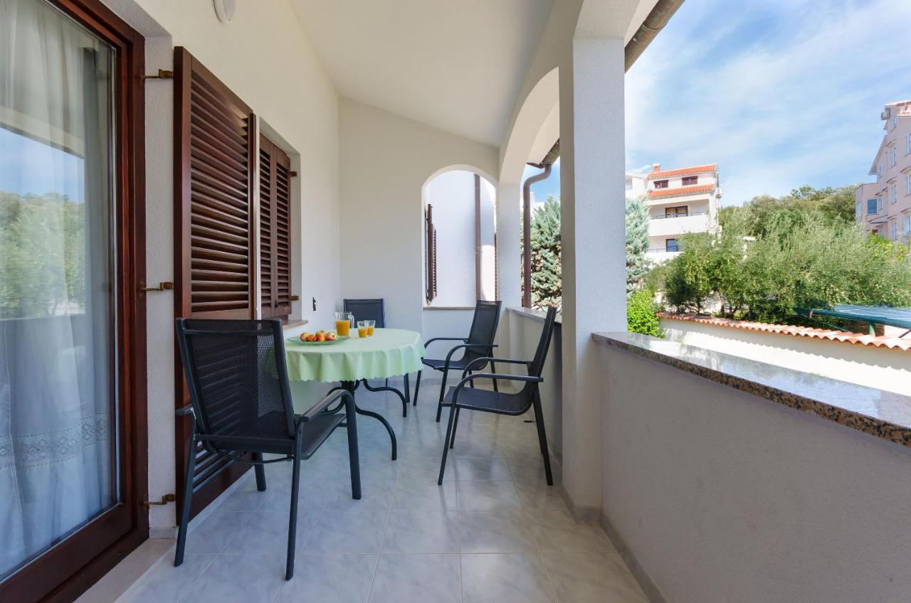 ורסאר Apartments Gloria מראה חיצוני תמונה