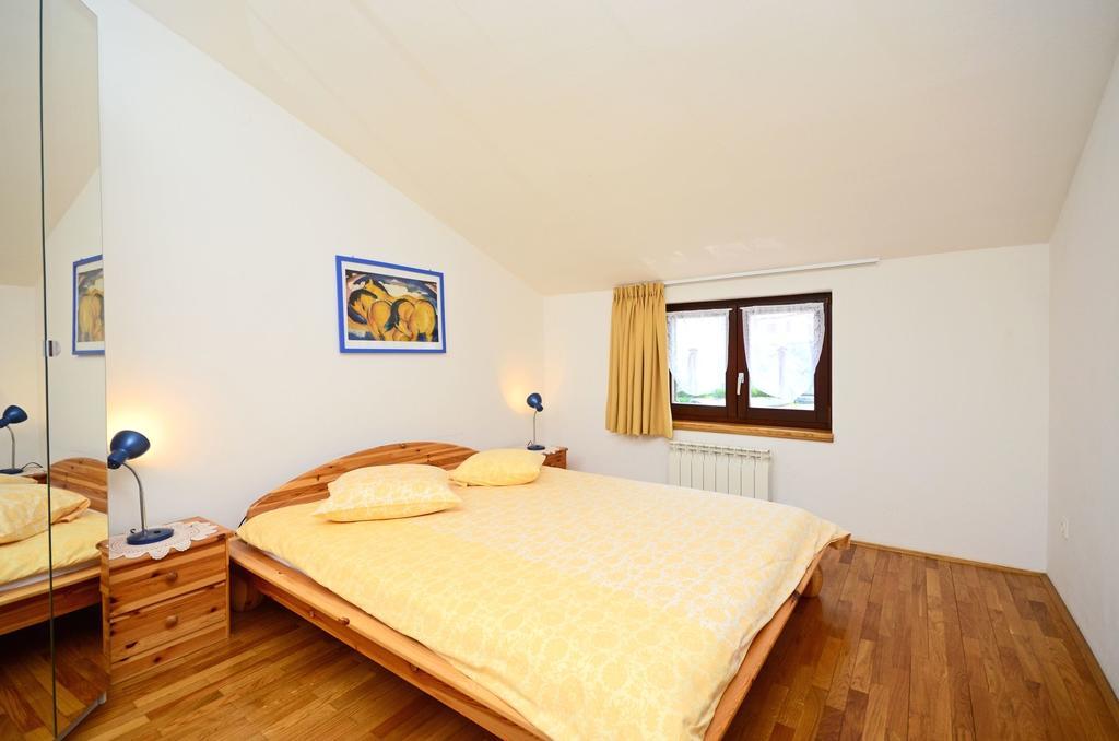 ורסאר Apartments Gloria מראה חיצוני תמונה