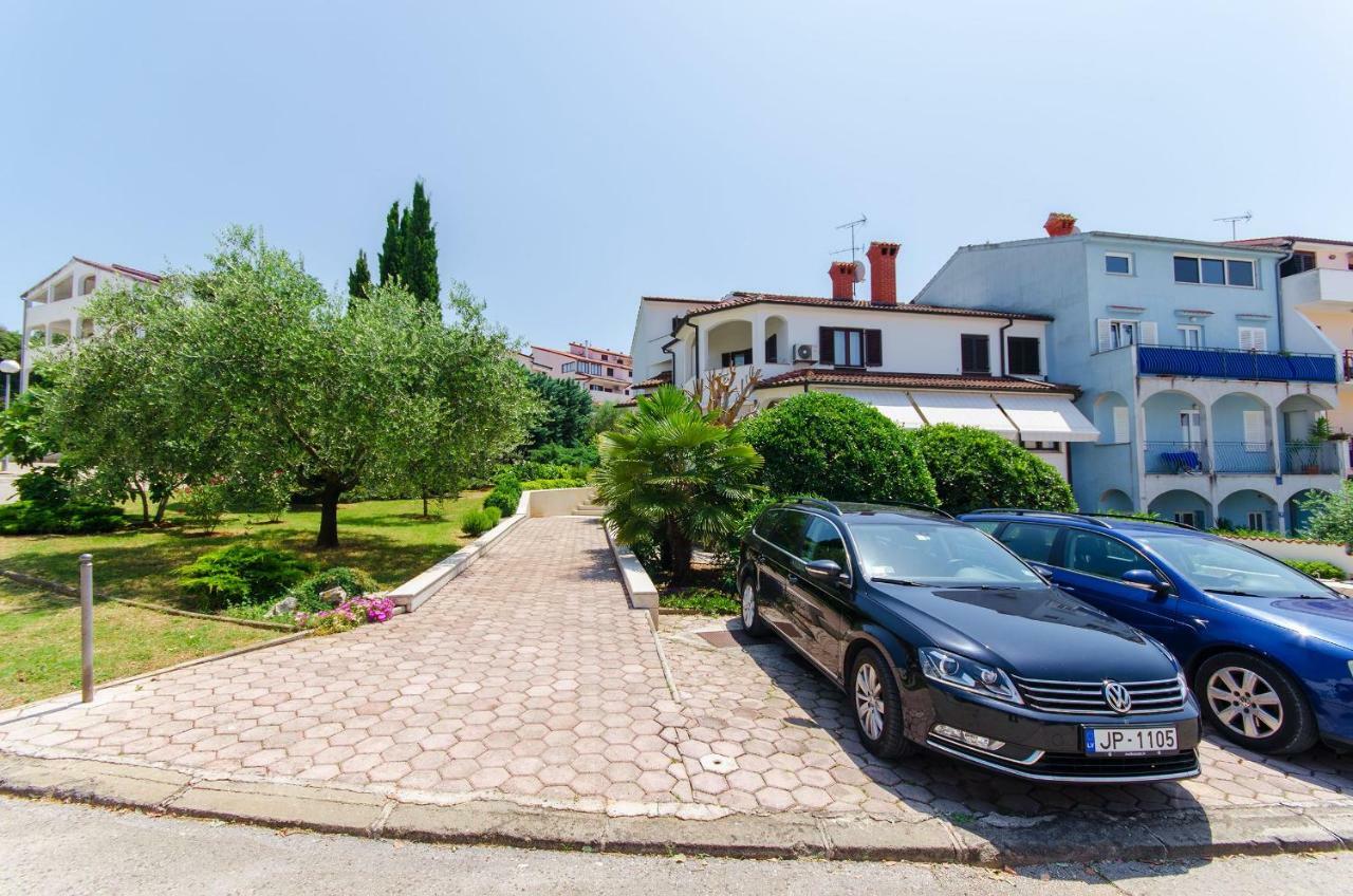 ורסאר Apartments Gloria מראה חיצוני תמונה